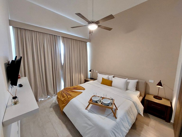 Unique Pool & Golf view retreat 1BDR in Hard Rock