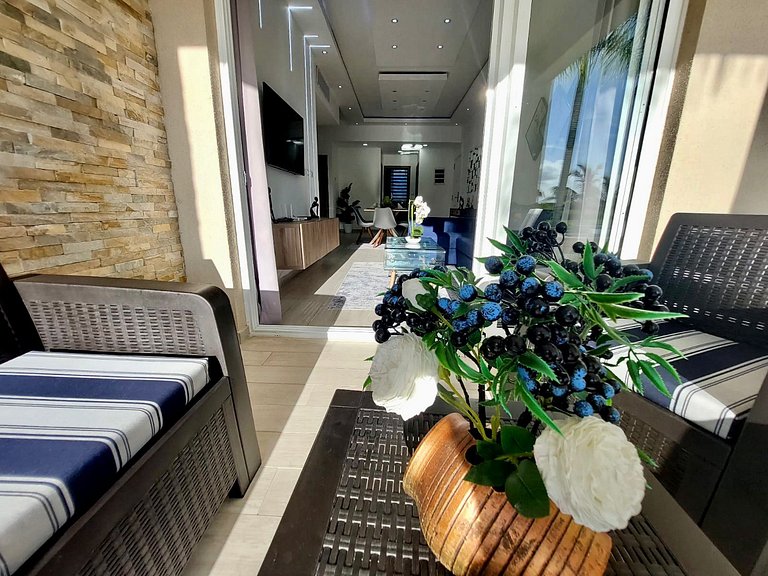 Relax Apto Pool and Golf View in Hard Rock Golf