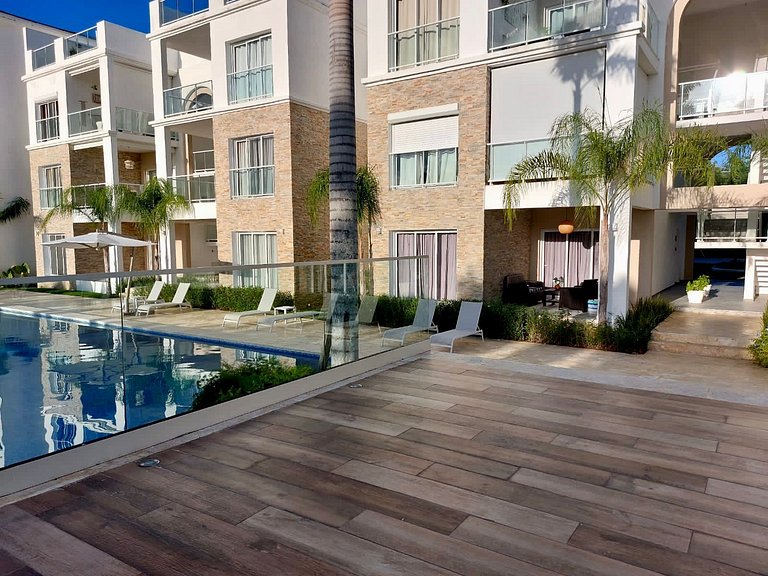 Relax Apto Pool and Golf View in Hard Rock Golf
