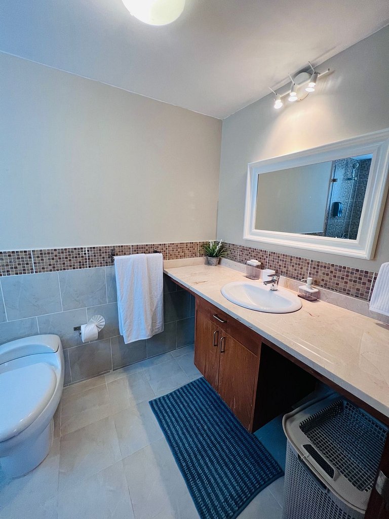 Stunning 3BDR Private Beach Access Playa Turquesa
