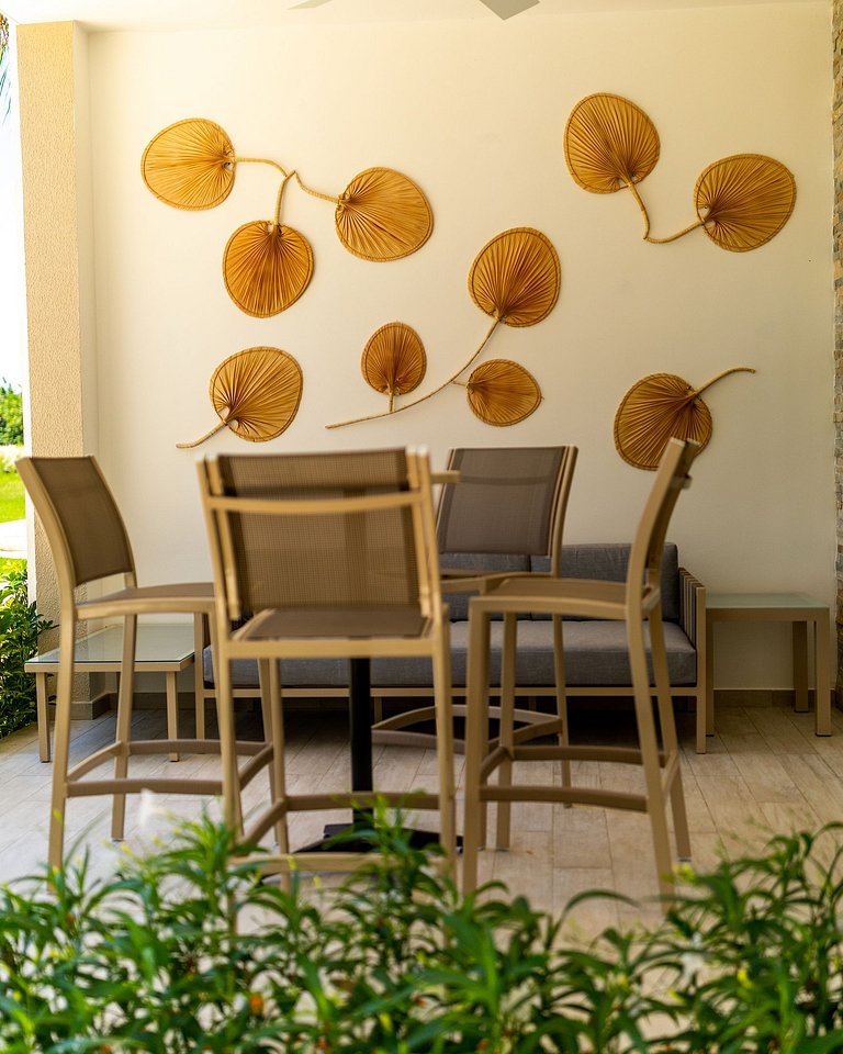Luxury Condo& Golf Cart Included in Cana Pearl