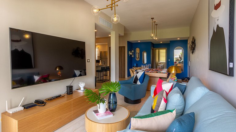 Luxury Condo& Golf Cart Included in Cana Pearl