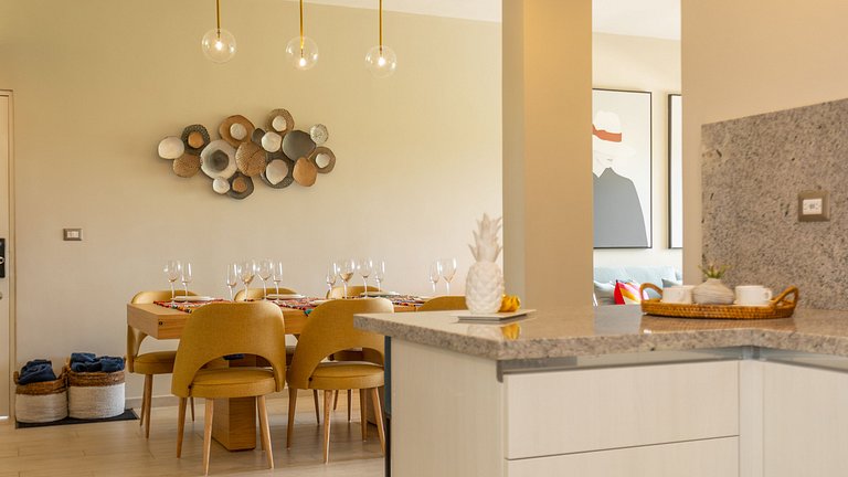 Luxury Condo& Golf Cart Included in Cana Pearl