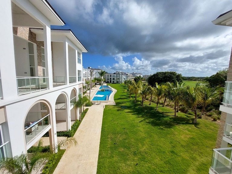Cozy 1BDR with Pool Golf View in Hard Rock Golf
