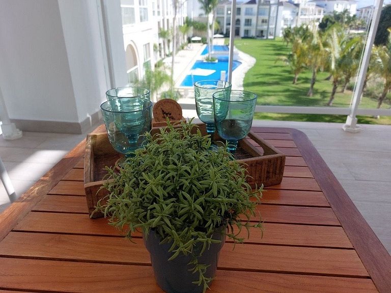 Cozy 1BDR with Pool Golf View in Hard Rock Golf