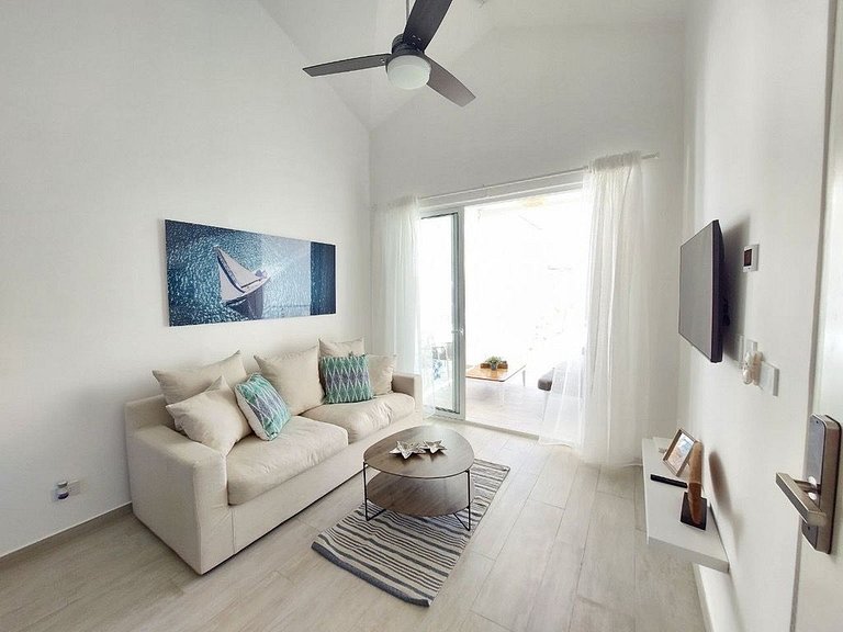 Cozy 1BDR with Pool Golf View in Hard Rock Golf