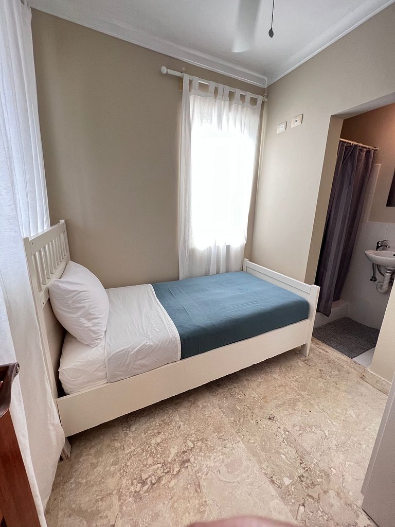 Stunning 3BDR Private Beach Access Playa Turquesa