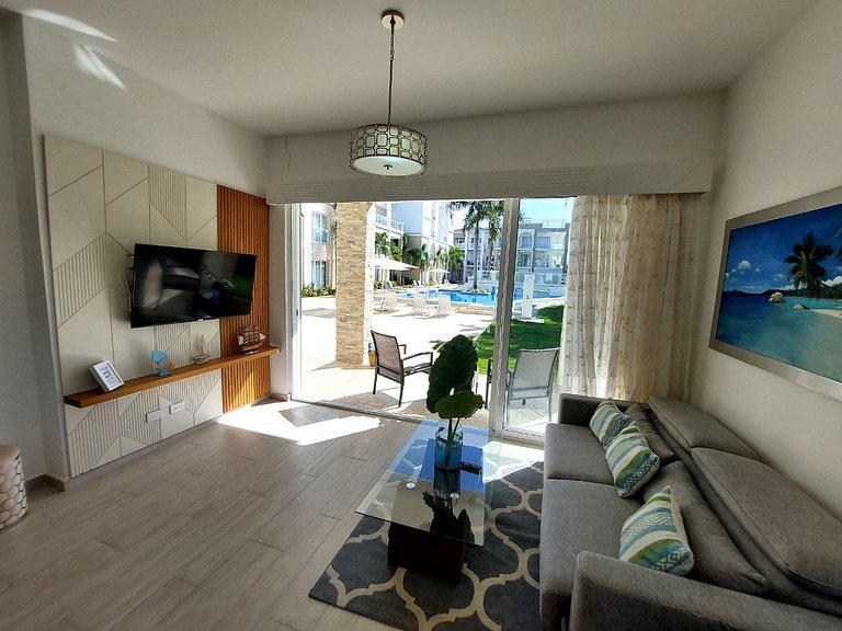 Cana Pearl 2BR Getaway | Pool & Golf Views