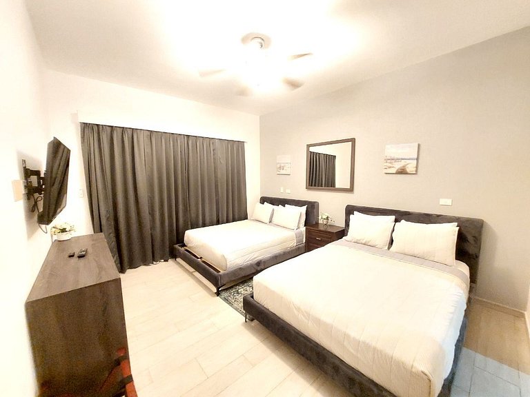 Hard Rock Getaway • 2BR with Golf + Pool Views