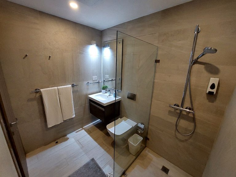 Hard Rock Getaway • 2BR with Golf + Pool Views