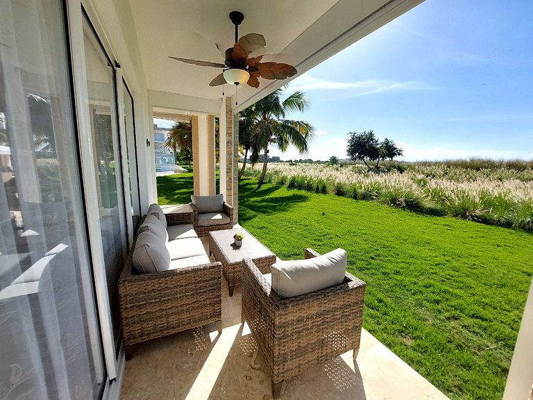 Hard Rock Getaway • 2BR with Golf + Pool Views