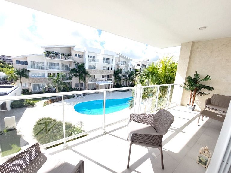 Beach Haven 1BDR Condo Paseo Playa Coral - 305