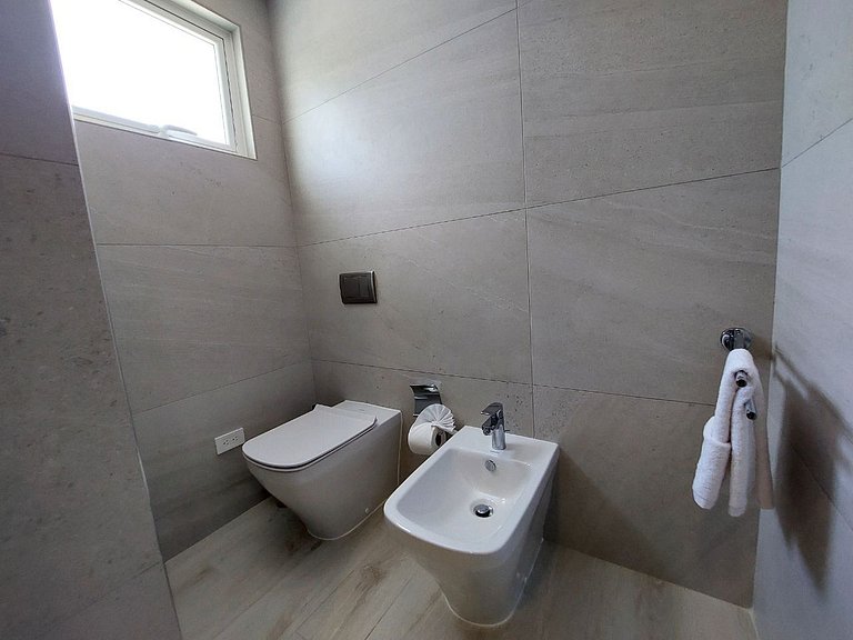 Seaside Luxury 1BDR Condo Paseo Playa Coral D-306