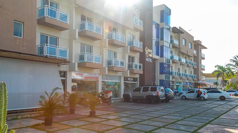 Awesome Location 1BDR in the heart of Los Corales