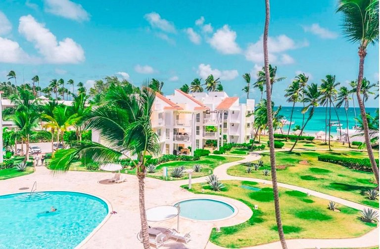 Stunning 3BDR Private Beach Access Playa Turquesa
