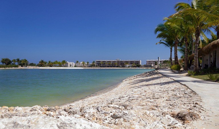 Dream villa with pool & garden view in Vista Cana