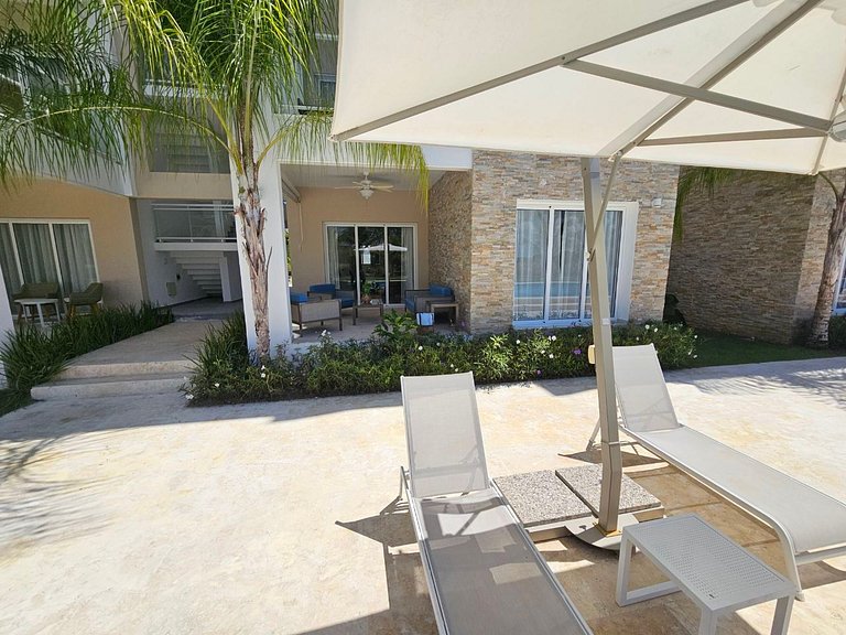 Comfort Condo w/Pool View at Hard Rock Golf Course
