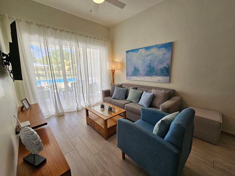 Comfort Condo w/Pool View at Hard Rock Golf Course