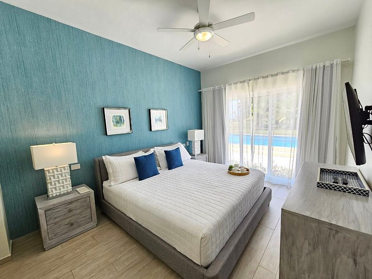 Comfort Condo w/Pool View at Hard Rock Golf Course