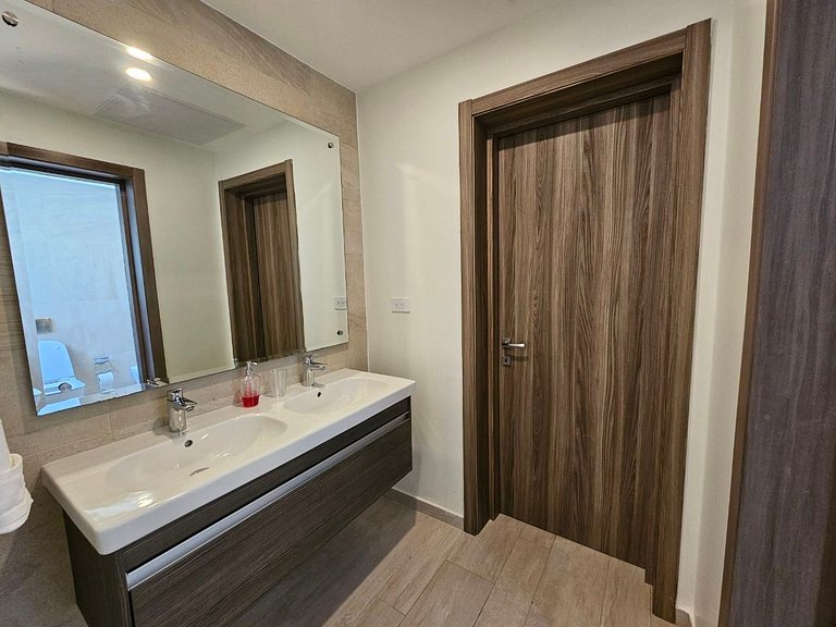 Comfort Condo w/Pool View at Hard Rock Golf Course