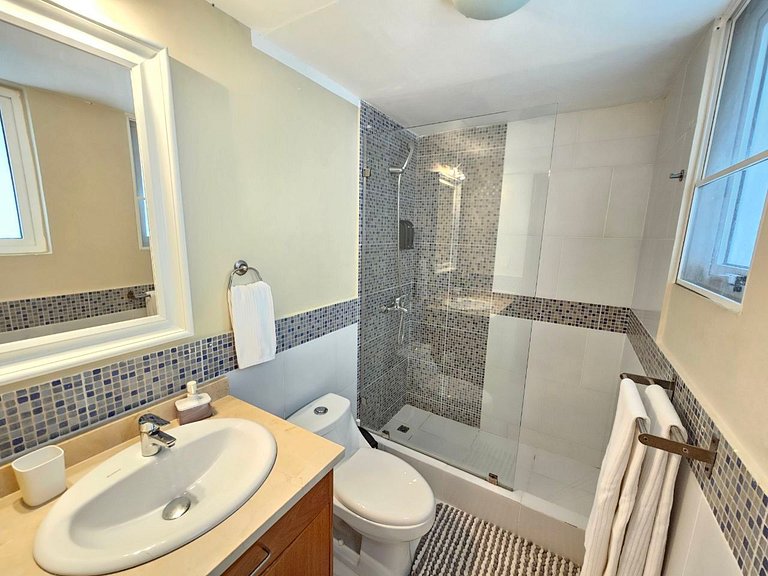 Stunning 3BDR Private Beach Access Playa Turquesa