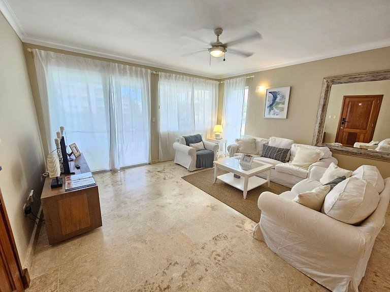 Stunning 3BDR Private Beach Access Playa Turquesa