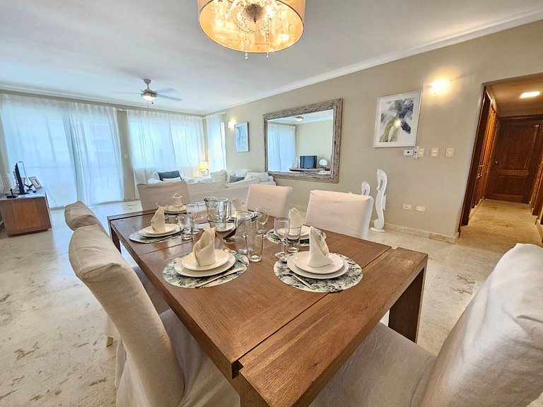 Stunning 3BDR Private Beach Access Playa Turquesa