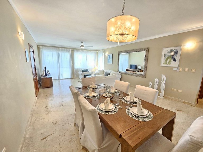 Playa Turquesa Beachfront Escape | 3BR | BBQ &Pool