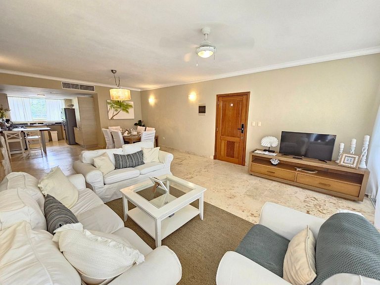 Stunning 3BDR Private Beach Access Playa Turquesa
