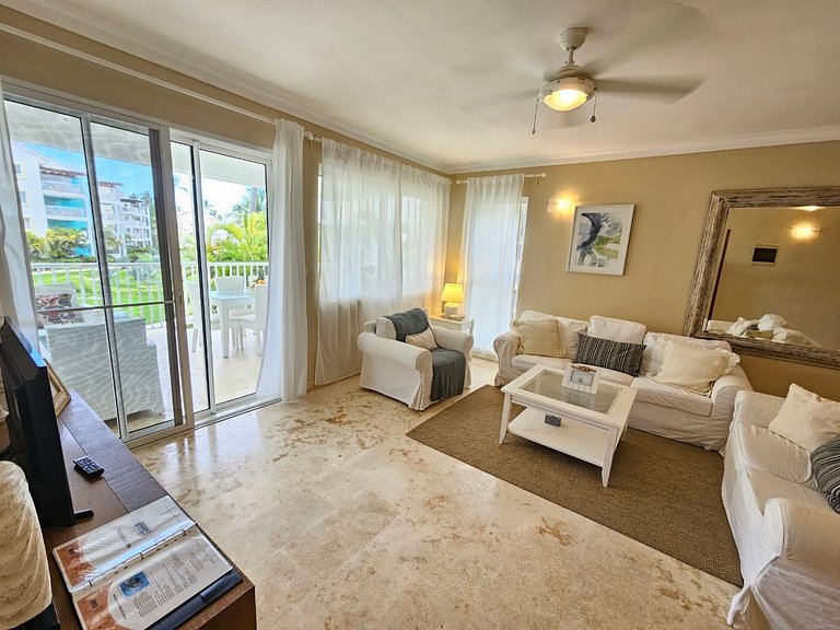 Stunning 3BDR Private Beach Access Playa Turquesa