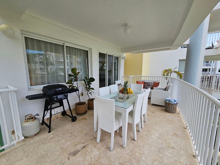 Stunning 3BDR Private Beach Access Playa Turquesa