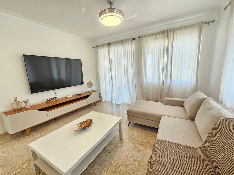2BDR Beach Access at Playa Turquesa Los Corales