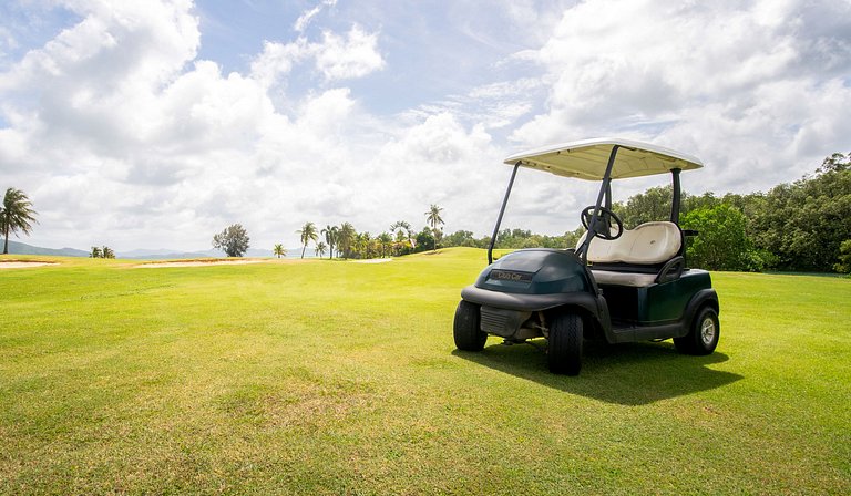 Beach-Style 2BR Condo Across from Hard Rock Hotel