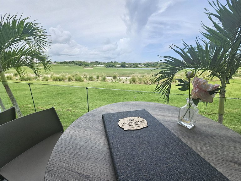 Beach-Style 2BR Condo Across from Hard Rock Hotel