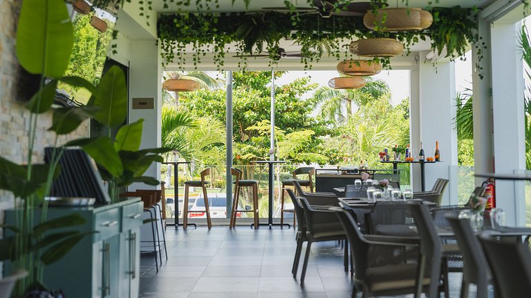 Relax Apto Pool and Golf View in Hard Rock Golf