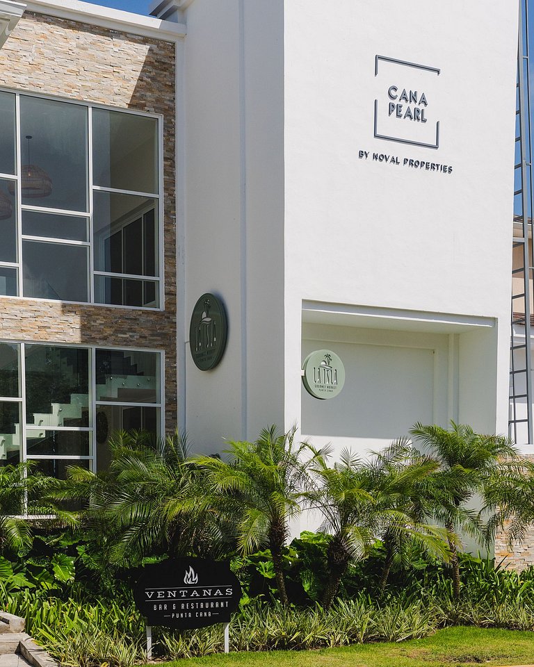 Relax Apto Pool and Golf View in Hard Rock Golf
