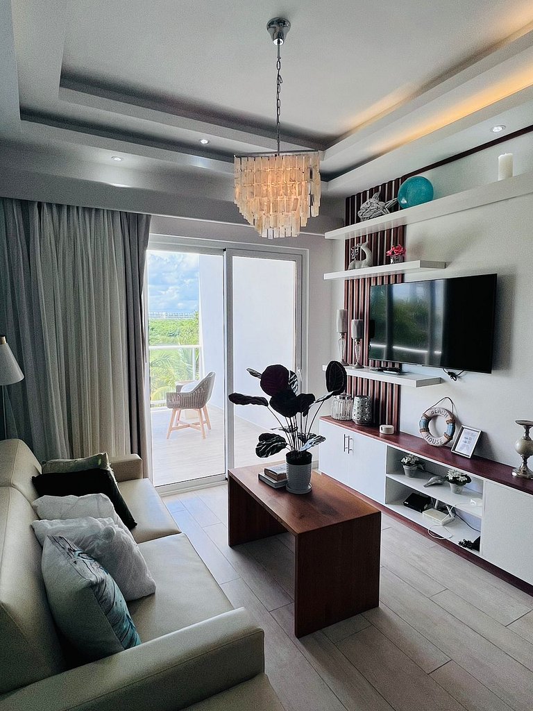 Harmony Penthouse with Golf View