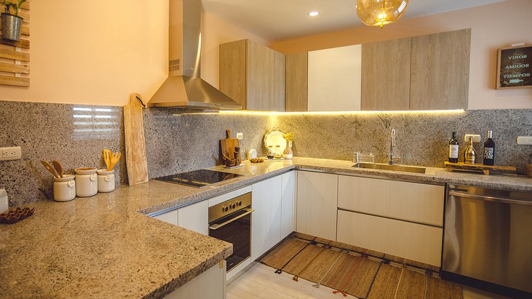 Hard Rock Area PH • Private Jacuzzi + Beach Views