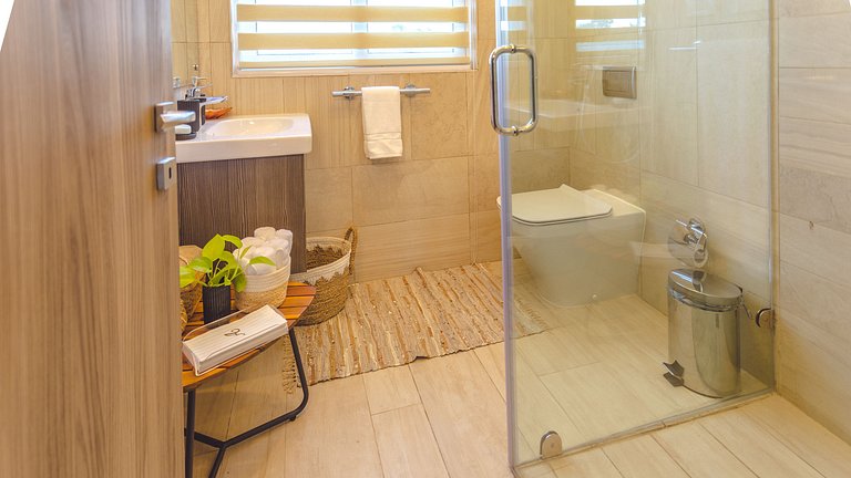 Hard Rock Area PH • Private Jacuzzi & Beach View