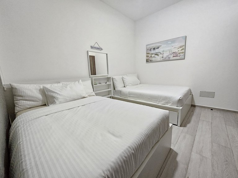 Coral Bay#2 Getaway | 2BR Condo | Pool View