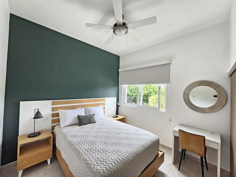 Luxury Apt with Pool Golf View in Hard Rock Golf