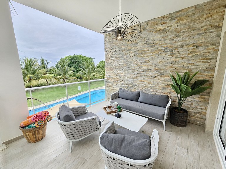 Luxury Apt with Pool Golf View in Hard Rock Golf