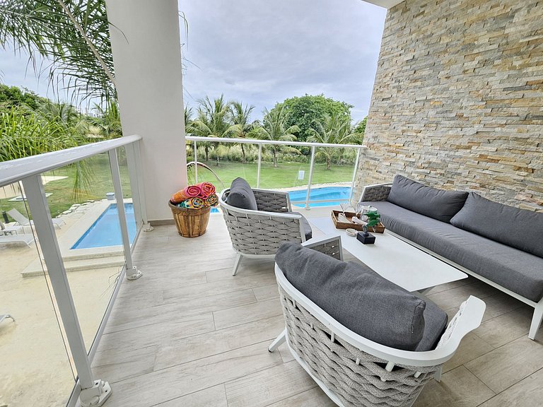 Luxury Apt with Pool Golf View in Hard Rock Golf