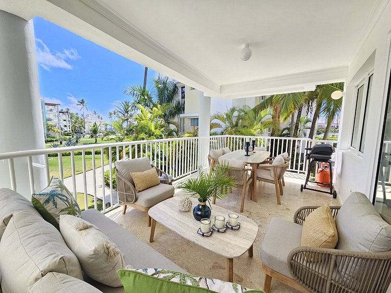 Playa Turquesa 3BR • BBQ • Oceanfront Stay