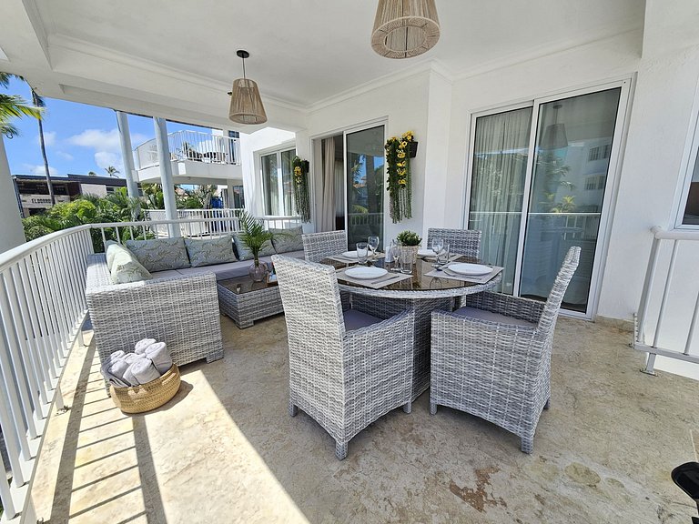 2BDR Beach Access at Playa Turquesa Los Corales PC