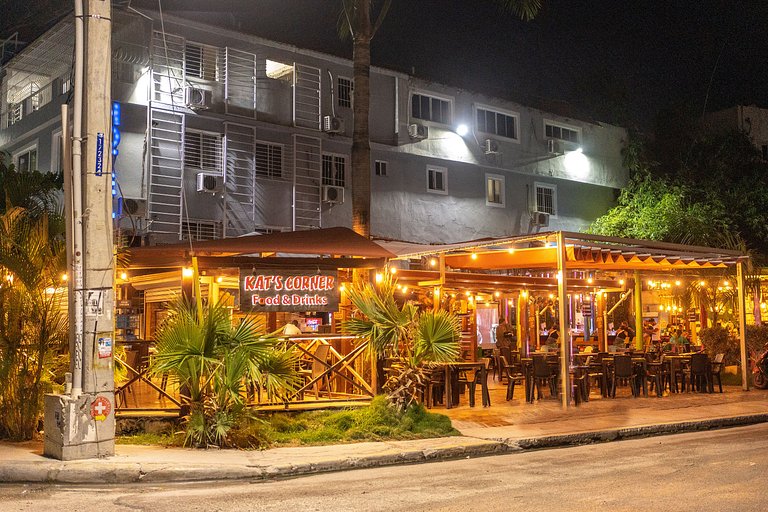 Playa Turquesa 3BR • BBQ • Oceanfront Stay