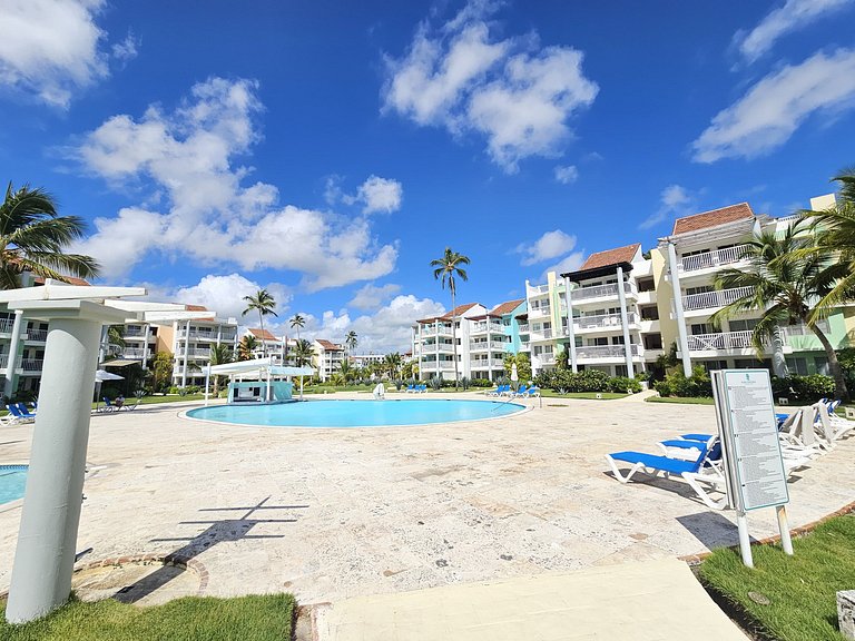 2BDR Beach Access at Playa Turquesa Los Corales PC