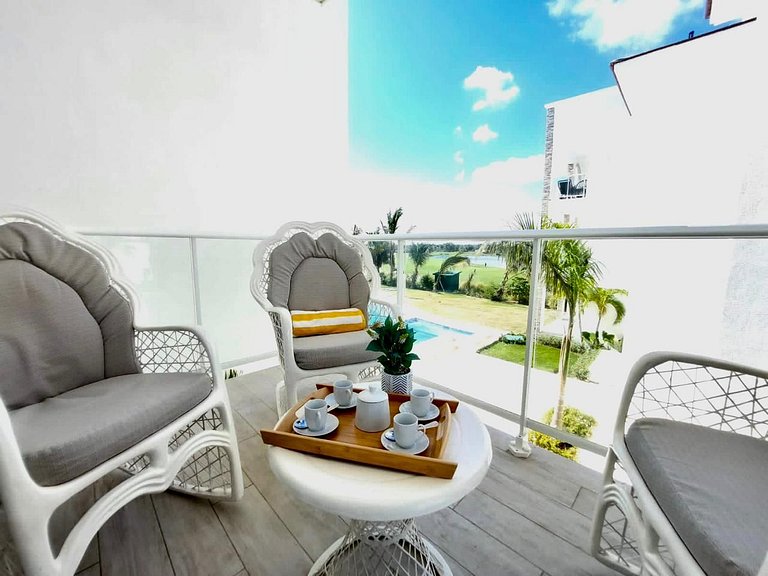 Comfortable 1BDR in Cana Pearl with Lake/Golf View