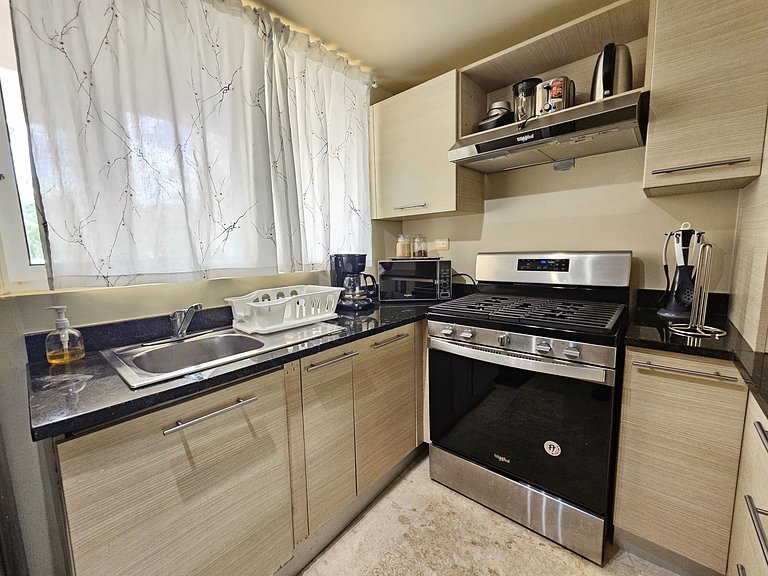 1BR • Playa Turquesa • Beach Access + BBQ