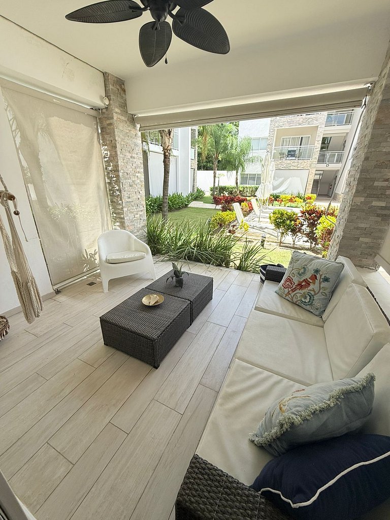 Awesome Location 1BDR in the heart of Los Corales